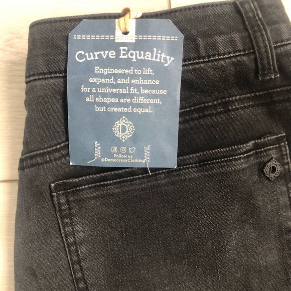 NWT  Democracy Jeans “Ab” Solution High Rise Slim Straight Crop Size 14 - Picture 10 of 12